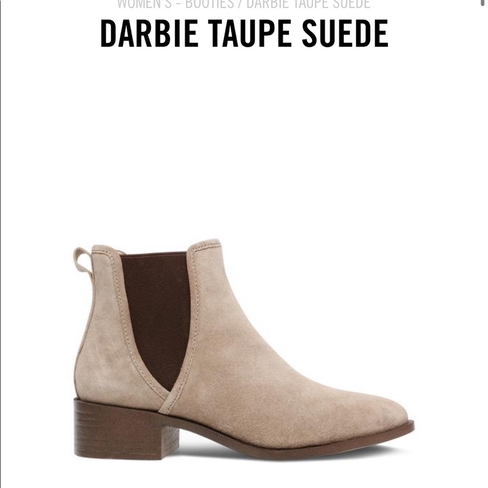 Steven madden Darbie bootie in taupe